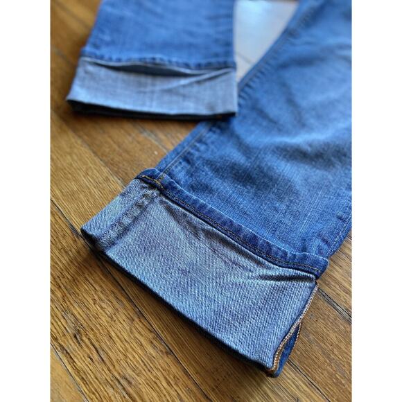 AZZURE ‘The Perfect Fit’ Distressed Cropped Low-Rise Jeans sz 26W x 22L - Picture 9 of 16